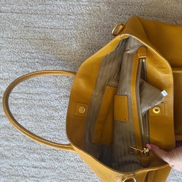 Authentic Prada mustard yellow leather tote bag - Picture 7 of 8